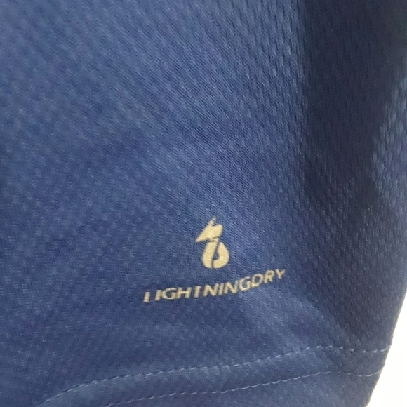 Men's New Balance Blue Workout Shirt Size Medium - Picture 7 of 7